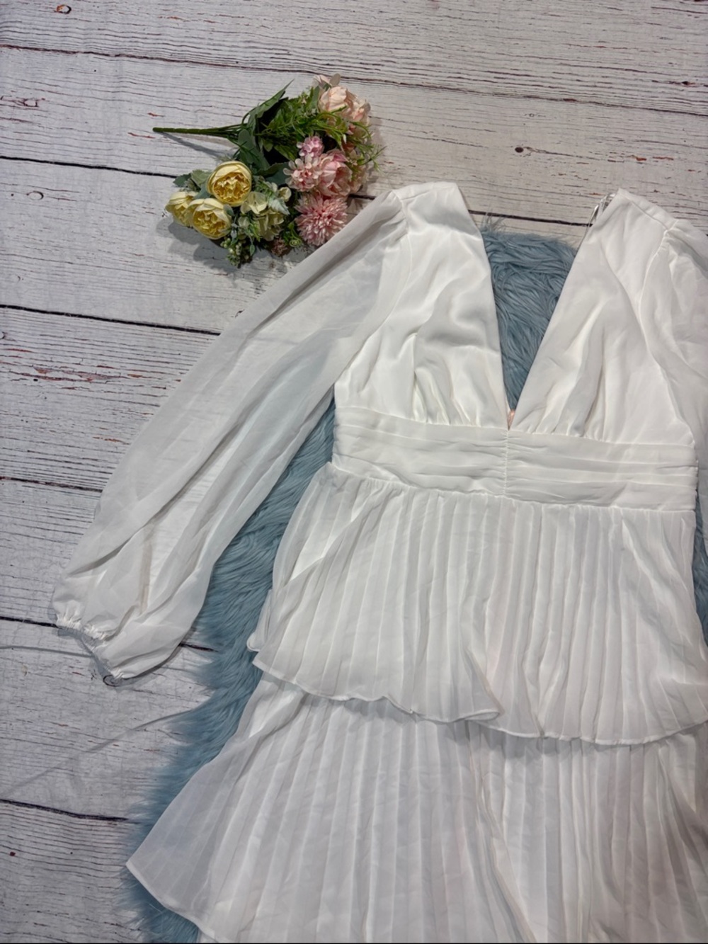 NWT Lulus Graceful Finesse White Pleated Long Sleeve Maxi Dress - Picture 9 of 9